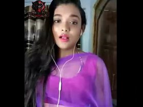 Indian beauty performs live on Tango