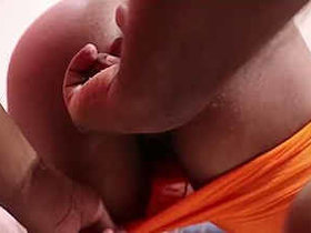 Indian homemaker explores oral and manual stimulation