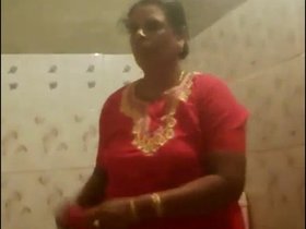 Elderly Indian women secretly filmed taking a nude bath and exchanging clothes at a mallu residence