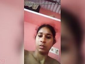 Dehati's wife stripped naked to make you fuck her cock
