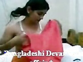 Desi leaked mms of Bangladeshi sexy with the boy next door