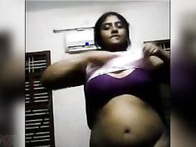 Girl with big breasts Bangla put on a show for her boyfriend