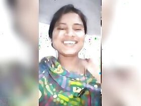 Hot BD hottie in clothes MMS selfies scene from the movie