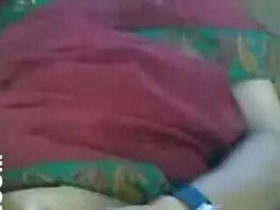 Outdoor sex in the car with a hot housewife
