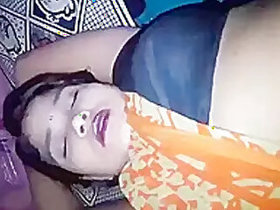 Nude Sexy Shaved Pussy On Camera in First Person