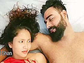 Indian girl is fucked hard by a guy