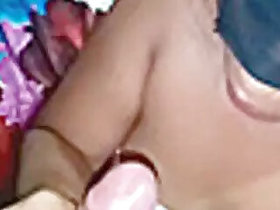 Cum on Sri Lanka, resident of Sri Lanka