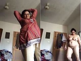 Desi Bhabhi Undressing and Showing Her Body