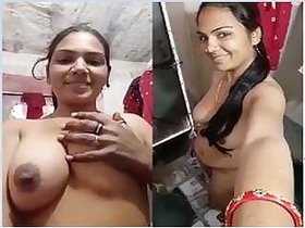 Lusty Hillbilly Bhabhi Records Her Nude Video For Fans