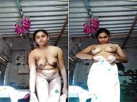 Pretty Girl Desi Shows Her Tits and Pussy