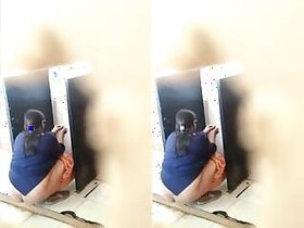 Desi Bhabhi Peeing on Candid Camera Video
