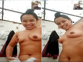 Hot Desi Indian Shows Her Boobs and Bathes Lover on Video Call Part 4