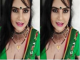 kanchan bhabhi on a live sex show