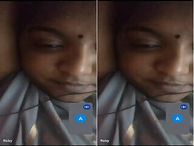 Mallu Bhabhi Shows Tits Part 4