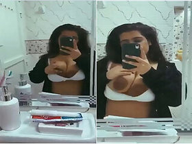 Desi Girl Records Her Big Boob Selfies