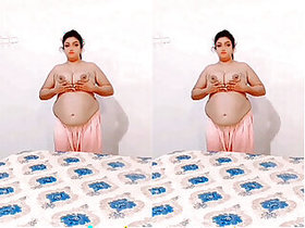 Paki's wife is showing her tits and pussy